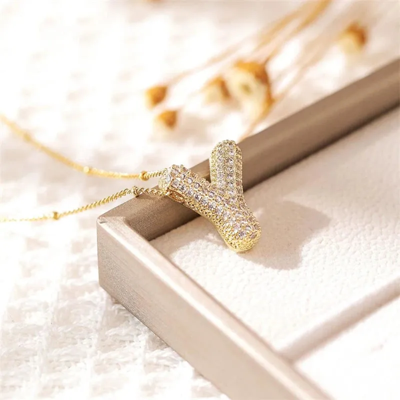 Personalized A-Z Balloon Letter Necklace – Gold-Plated Zircon Pendant on Minimalist Collarbone Chain